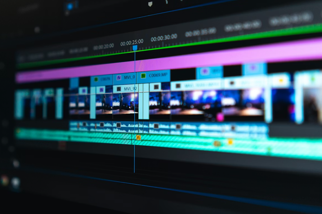 어도비의 자기완비적 표준설계, 지능형 검증 도구, 아카이빙