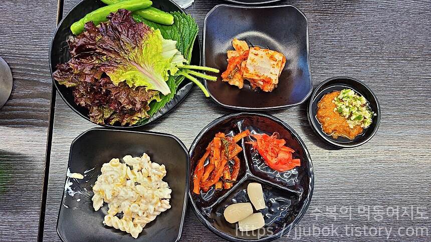 아이돌수산-밑반찬