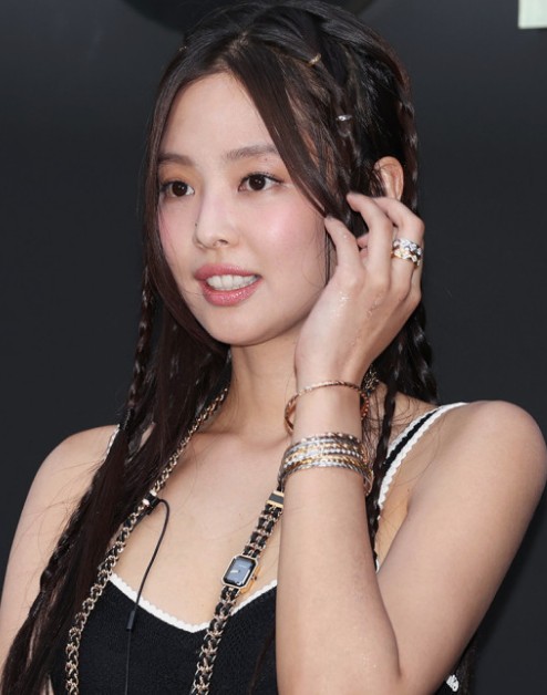 블랙핑크 제니 새로운앨범예고