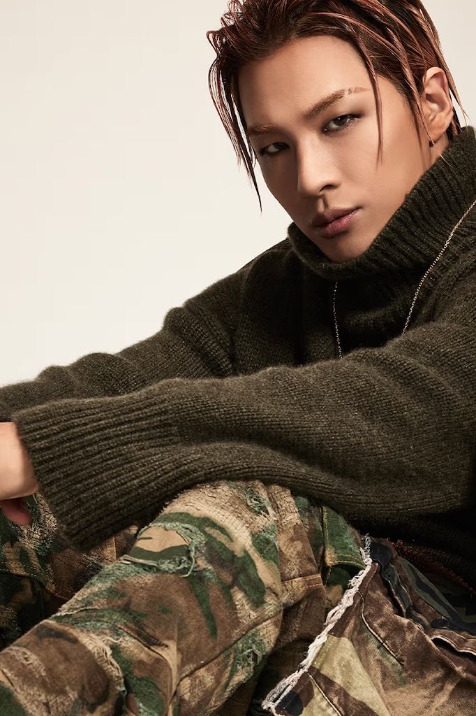 태양-지방시-매튜윌리엄스-화보-사진-2023-FW