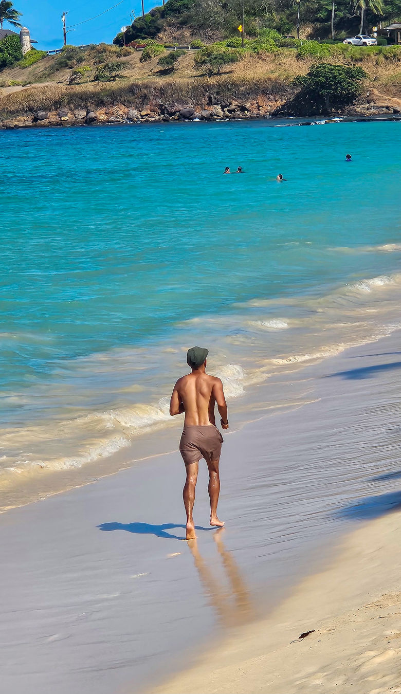 카일루아 해변 산책