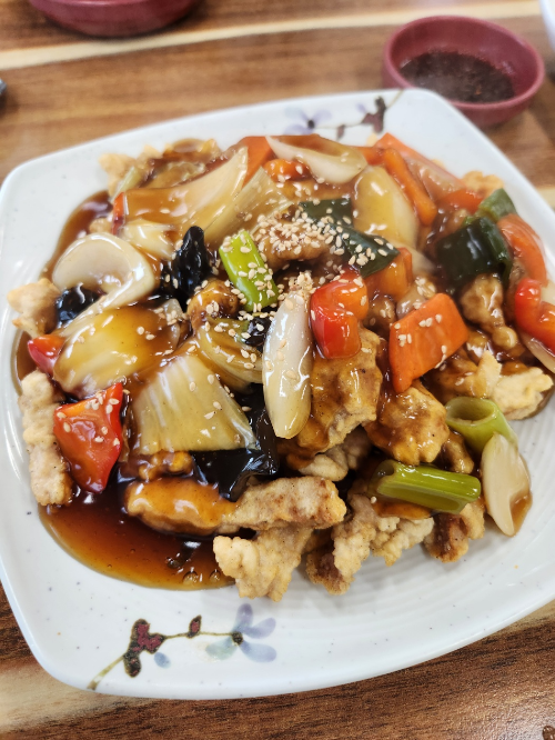 부먹이 이렇게 맛있어도 되나? - 함양 '이부자손짜장'