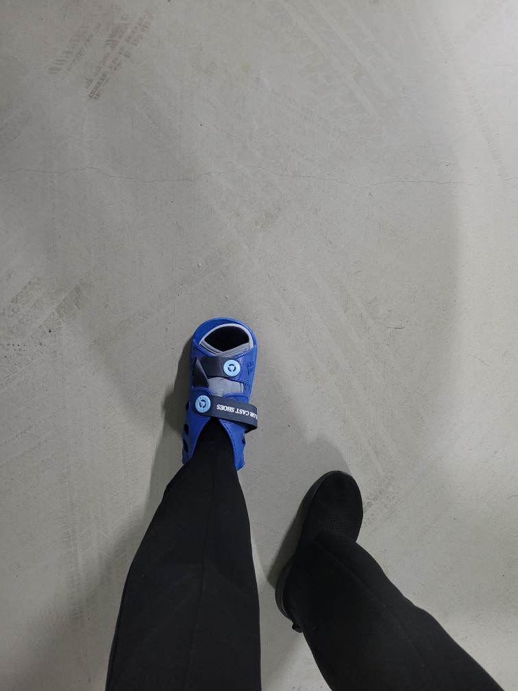 발목-접질렀을-때