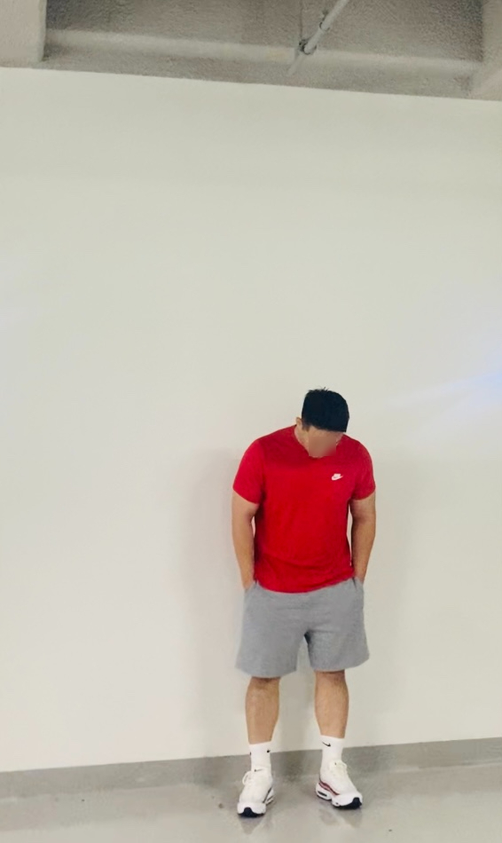 데일리룩(오뭘입)나이키 반팔 레드, 무탠다드 스웨트쇼츠 그레이, 나이키 크루삭스, 나이키에어맥스 97 화이트레드, 빈티지패션, 데일리룩, 남자데일리코디, 남자데일리패션, ootd