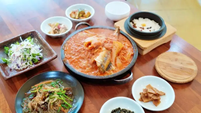 투데이 맛있는 메뉴 기장군 고등어요리 약이되는 밥집 정관읍맛집 고등어김치찜 고등어곤드레찜 맛집 추천 부산 기장 맛집