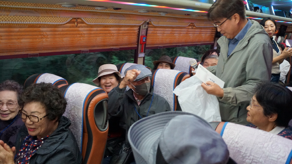 img.jpg?credential=yqXZFxpELC7KVnFOS48yl