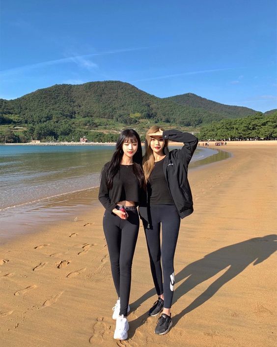 시크한 스타일의 데일리룩 패션스타일 사진 모음 시크한 스타일의 데일리룩 패션스타일 사진 모음