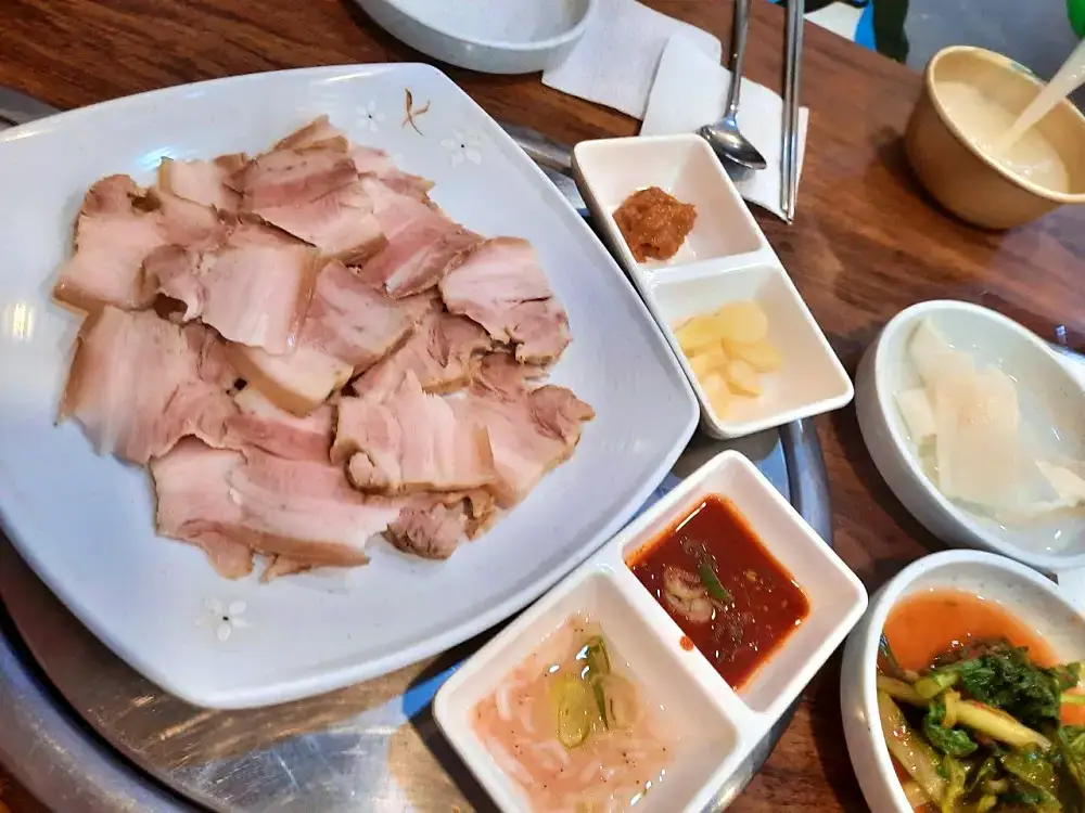 생활의달인 평양냉면 양지 사태 오겹살 고기육수 메밀가루 전분 직접 반죽한 자가제면 평냉 달인 맛있는 냉면집 은둔식달 인천 부평 맛집 오늘방송 정보
