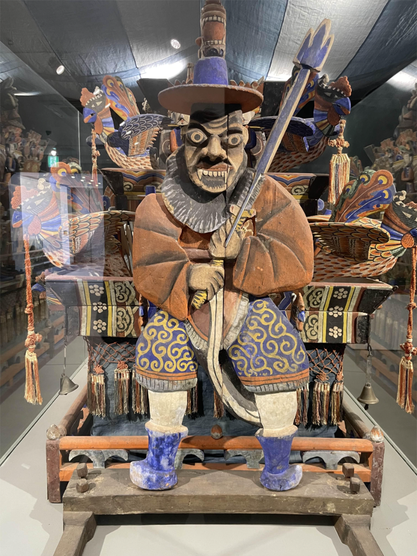 본태미술관 제4관 피안으로 가는길의 동반자 '상여'