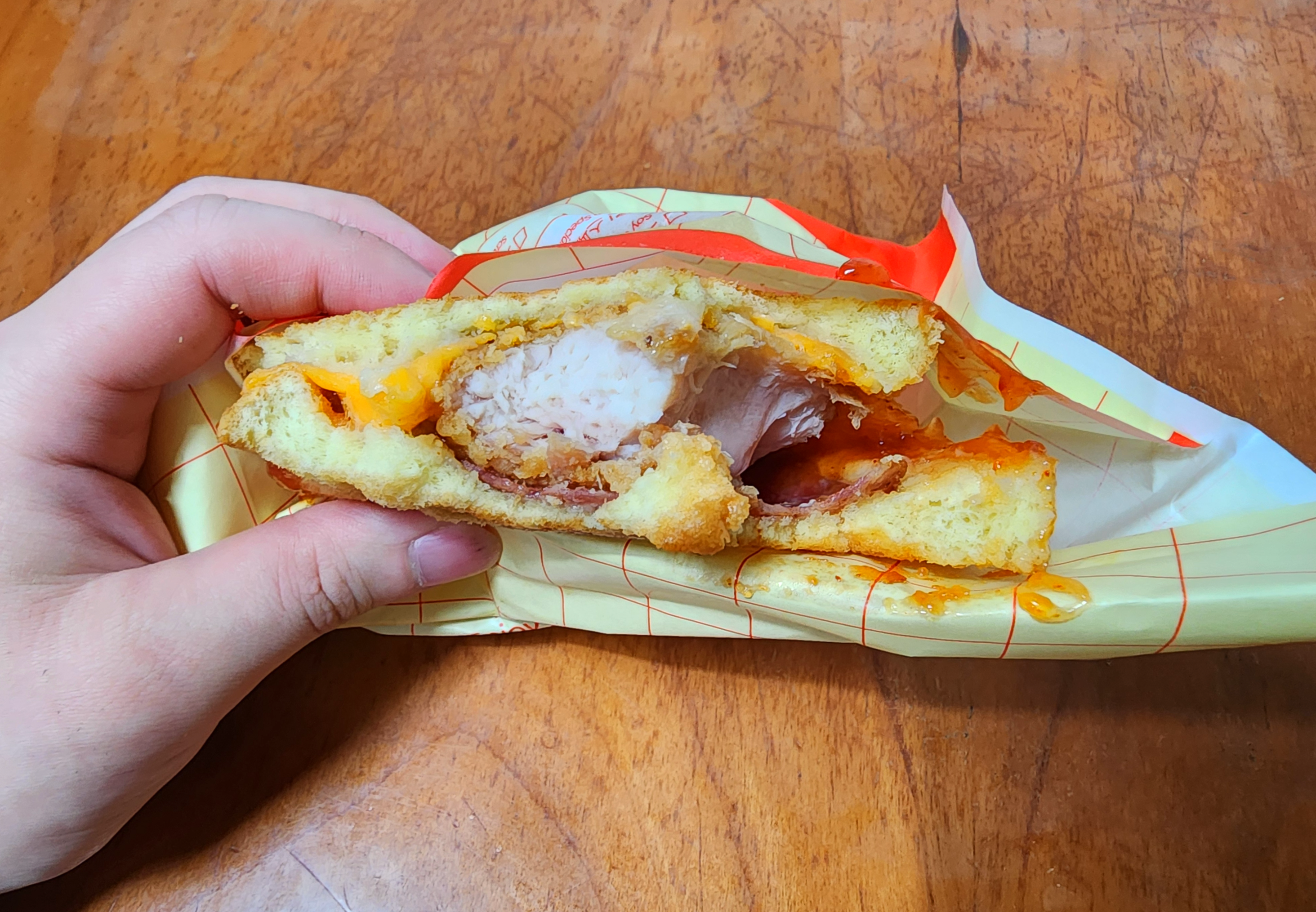 이삭토스트핫베이컨치킨