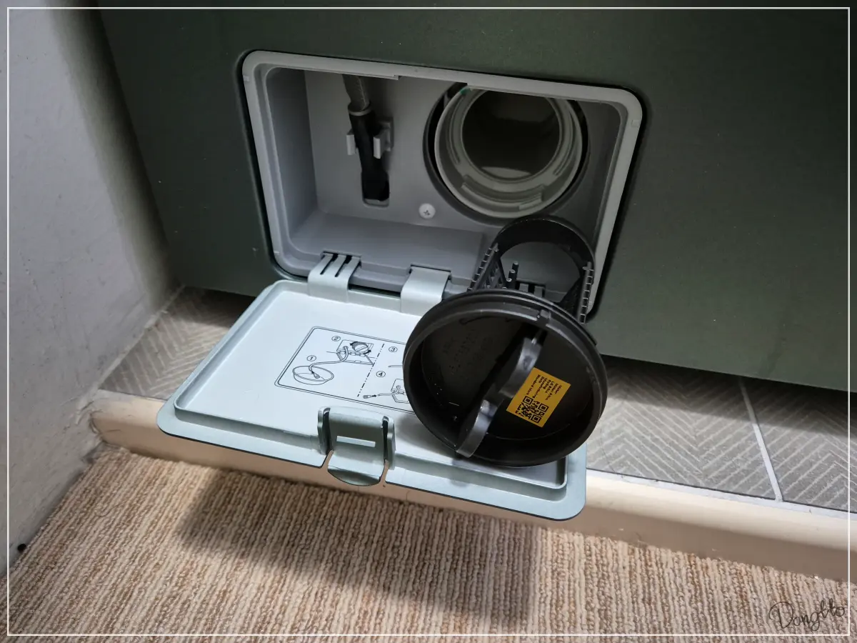 LG-세탁기-청소-후-부품-말리는-모습