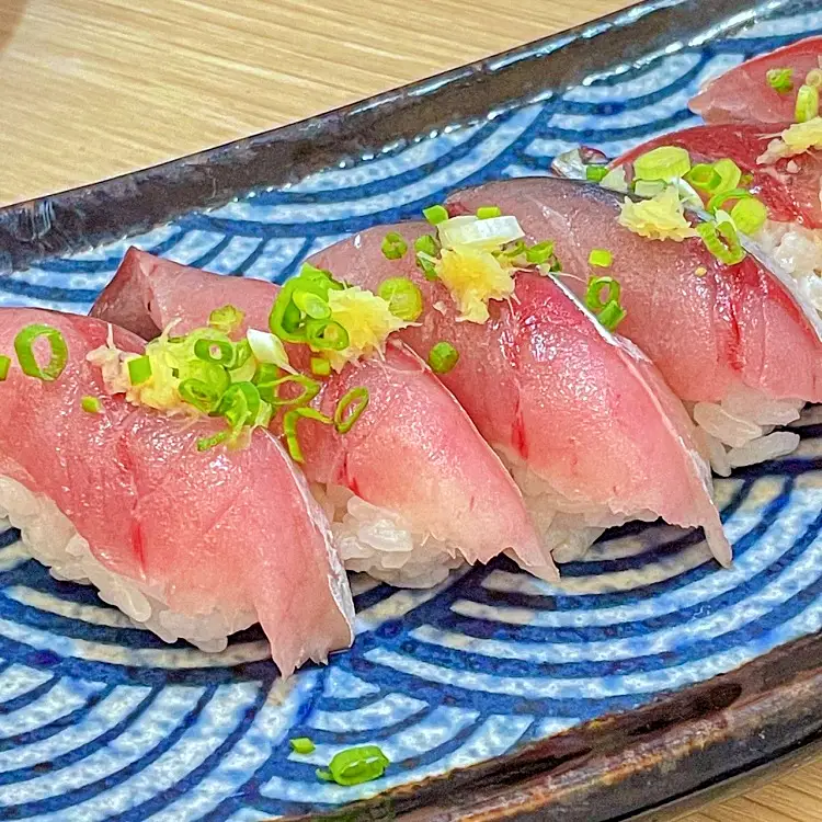 투데이 맛있는 메뉴 활고등어 고등어 회, 회무침, 고등어구이 맛있는 식당 추천 부산 연산동 맛집