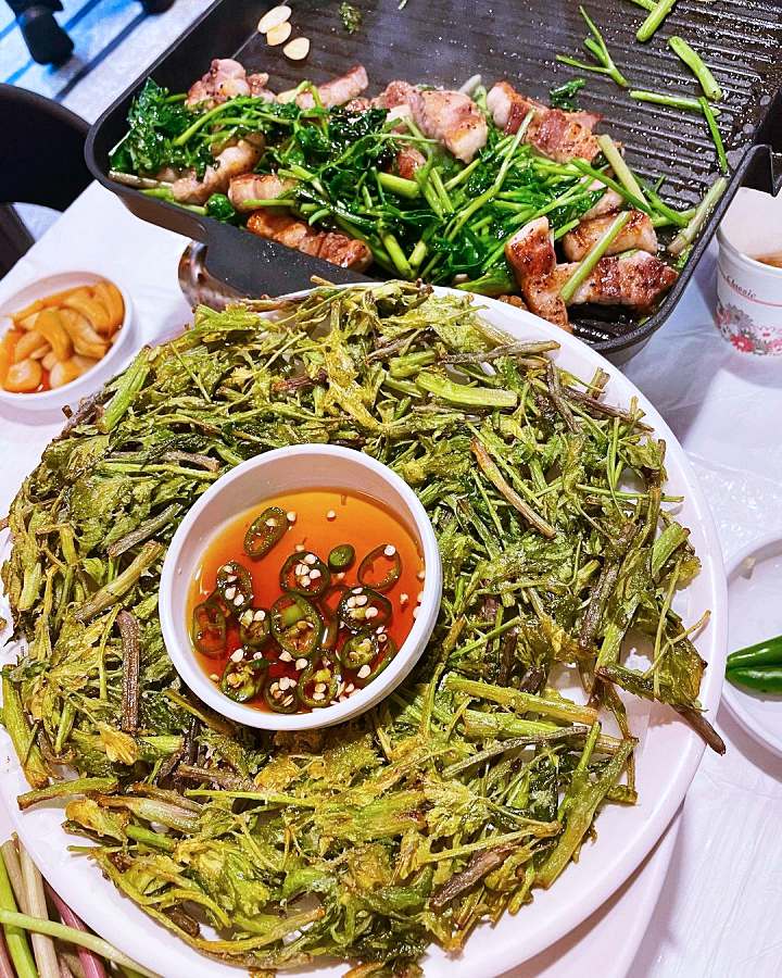 생방송오늘저녁 홍대 연남동 미나리 삼겹살 맛집 추천