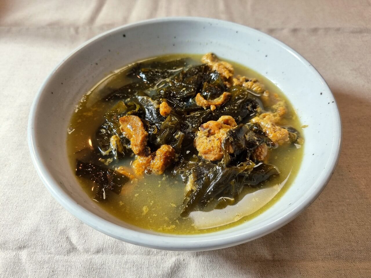 생생정보 [장PD의 AI 여행기] AI가 추천하는 울산 가족 여행 울산쇠부리축제&amp;#44; 대왕암공원 출렁다리&amp;#44; 요트탈래울산&amp;#44; 한정식 보석돌 엄마의 정원까지 울산 북구&middot;동구 필수코스를 생생정보 장PD와 함께 확인하세요