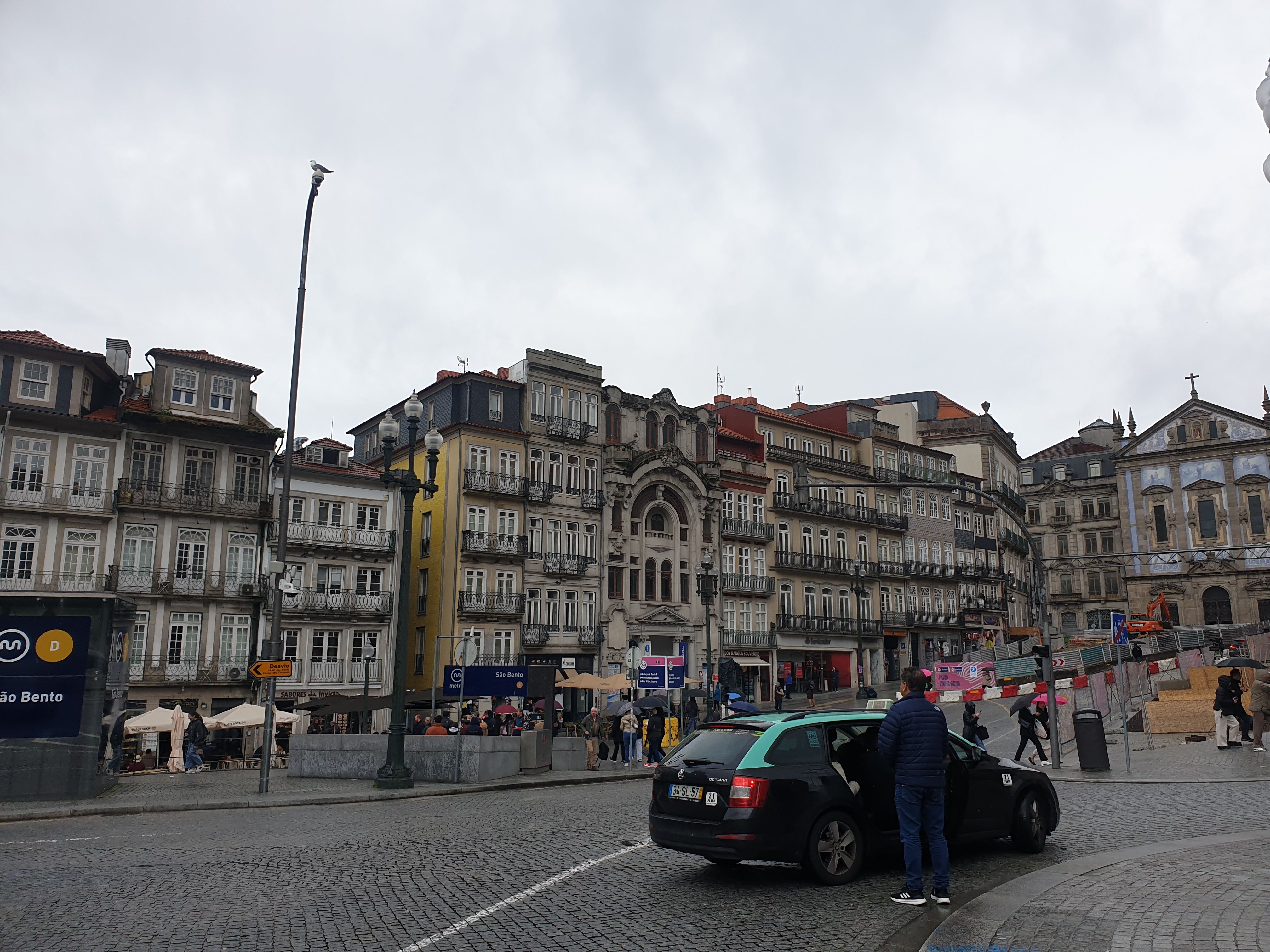 포루투 길거리 예쁜 카페들 사진