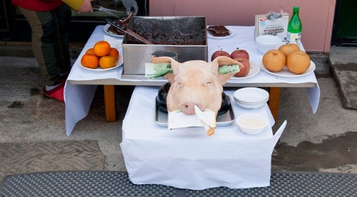 개업고사 진행중