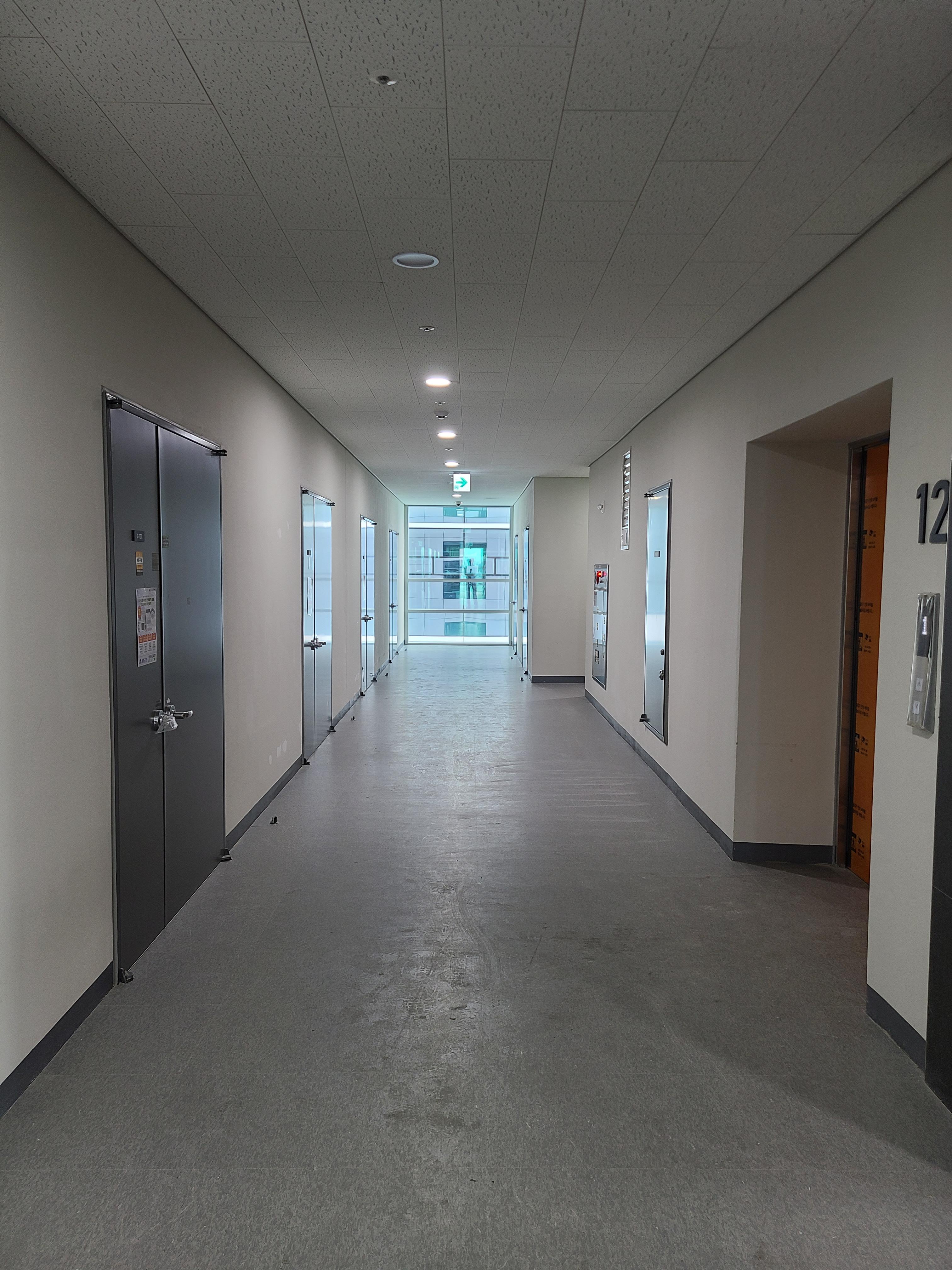 동탄 현대실리콘앨리 섹션오피스21