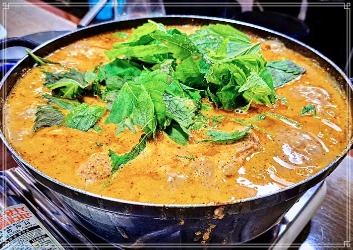 밀양 위양지, 퇴로리, 고가 마을 맛집 35년 외길 인생이 담긴 오리전골 한 상