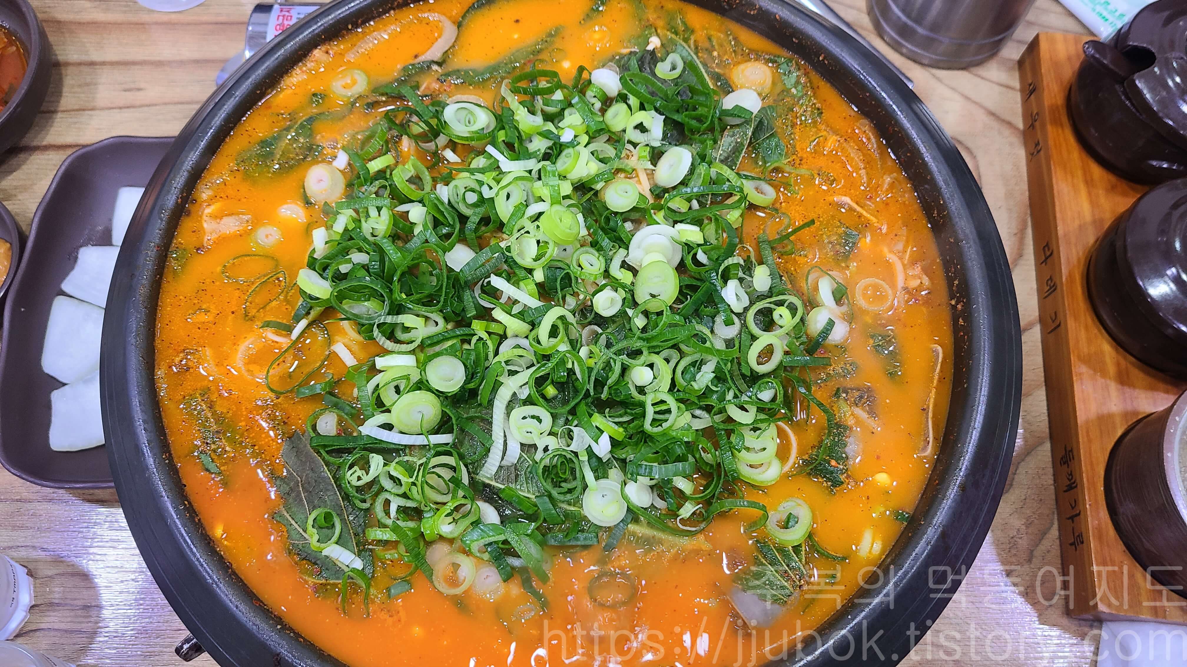 고향옥-얼큰순대국-순대전골