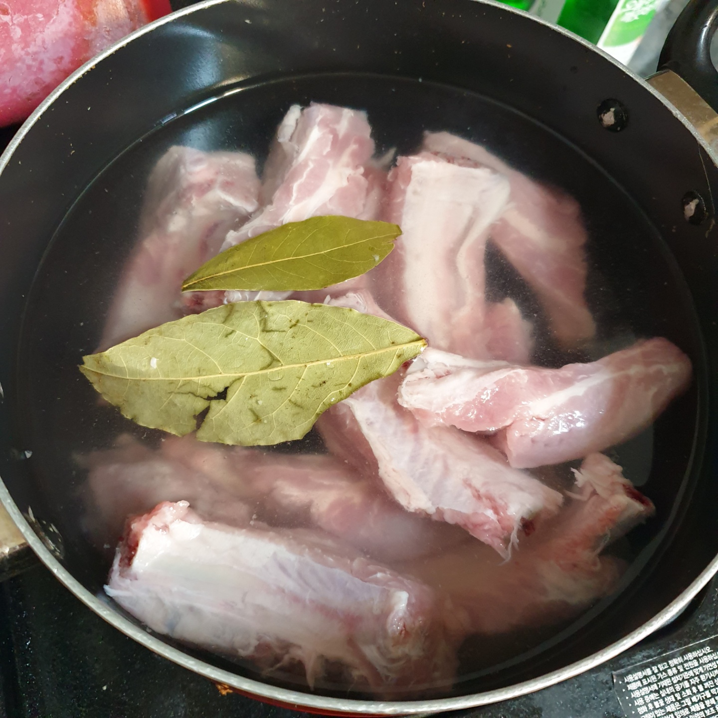 등갈비_핏물_빼기