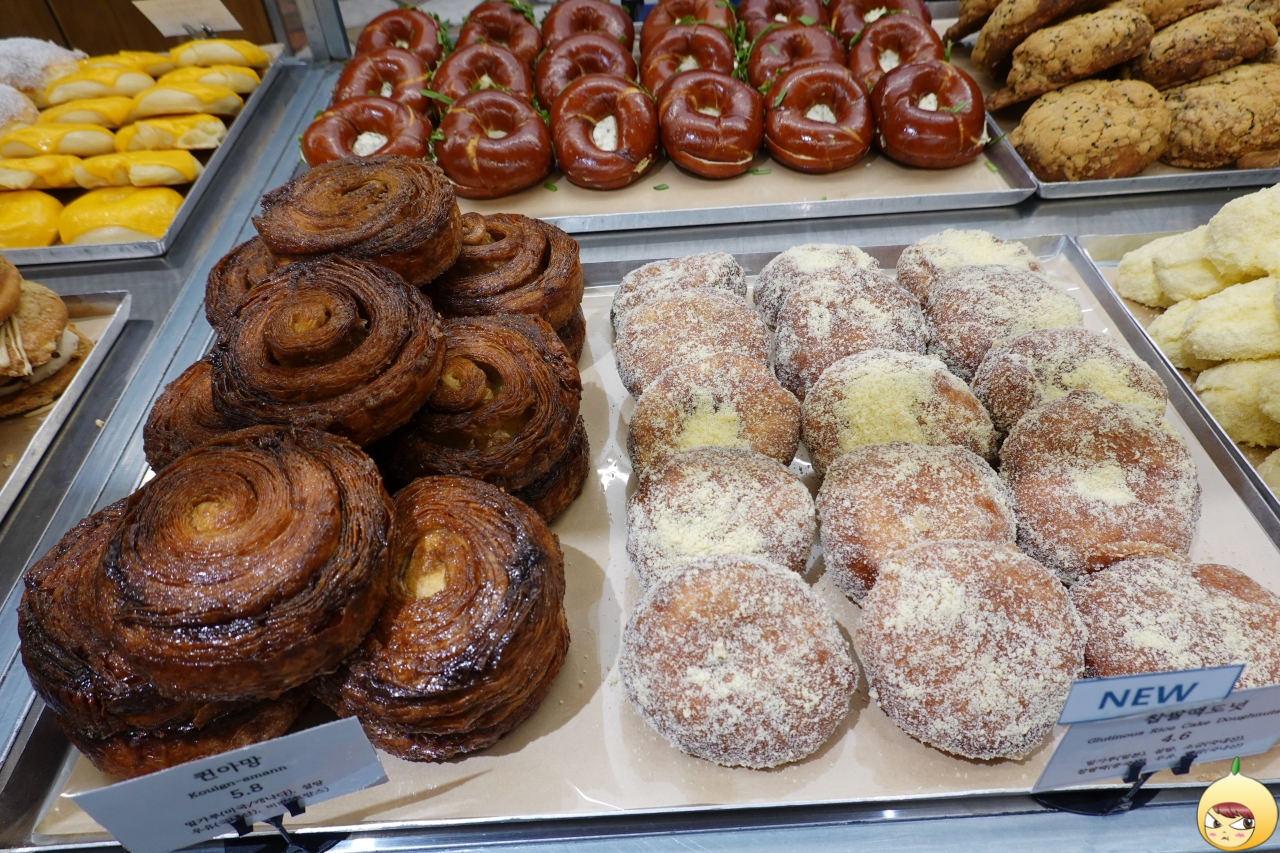 퀸아망 & 찹쌀떡도넛