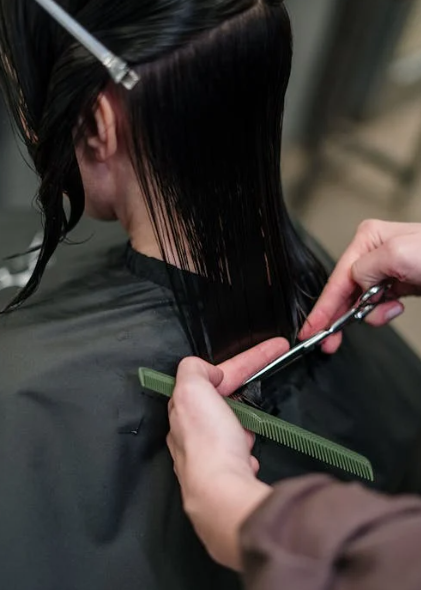 임신 중 헤어 시술 시 주의 사항과 안전 기준