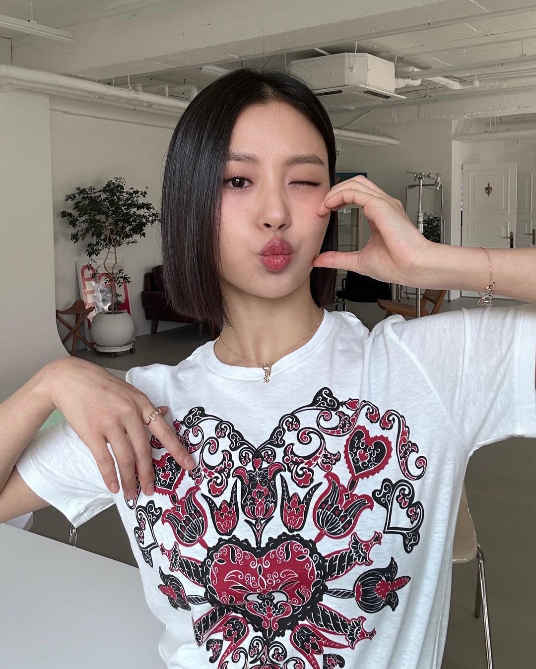 고민시