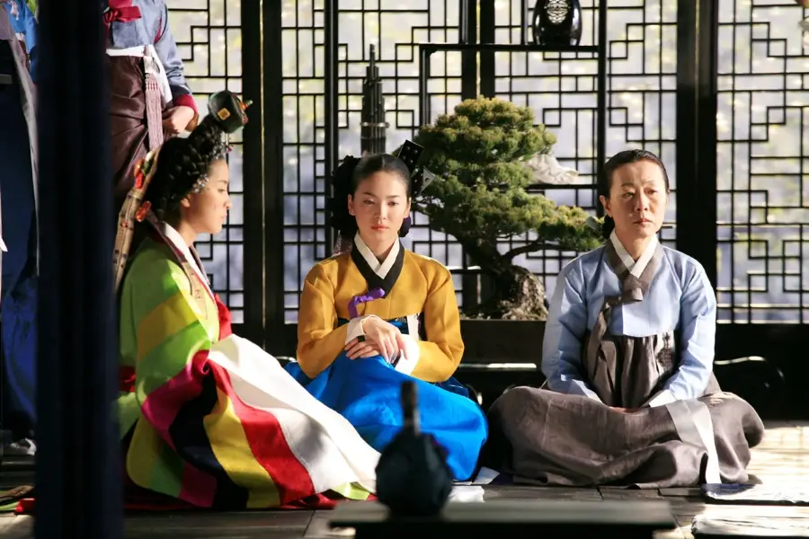 영화 황진이 기방 씬 시대적 배경 고증 화려한 가채와 한복 뒤에 숨겨진 중종 시대 여성들의 비애