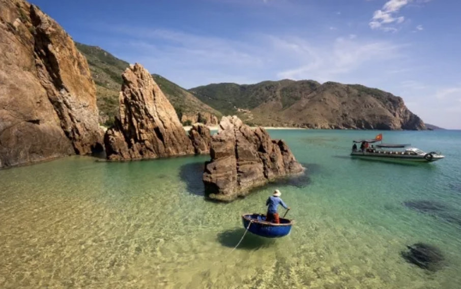 다낭은 이제 그만? 한국인 모르는 베트남 진짜 보석 &lsquo;꾸인년&rsquo; 여행 꿀팁 총정리!