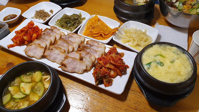 강남 보쌈 정식 '서진식당'