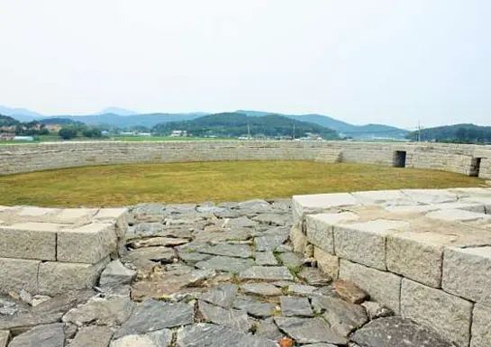 용진진