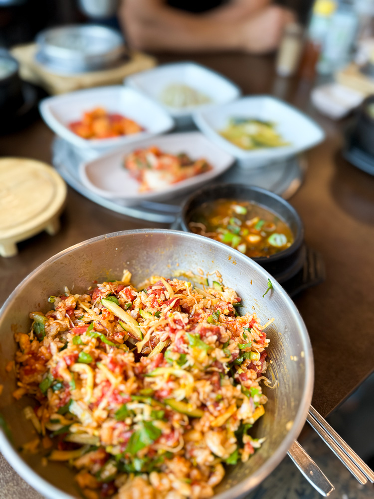 육회 비빔밥 맛집