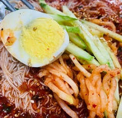 비빔냉면