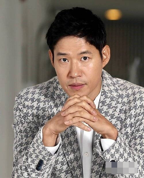 유준상 : 박진 역2