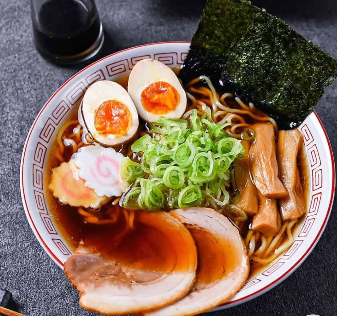 음식섭취 시간에 따라 달라지는 신체 변화 5가지와 관련된 사진