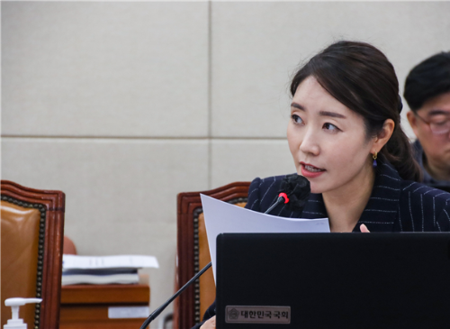 강선우 국회의원의 정치 행보와 대표 활동