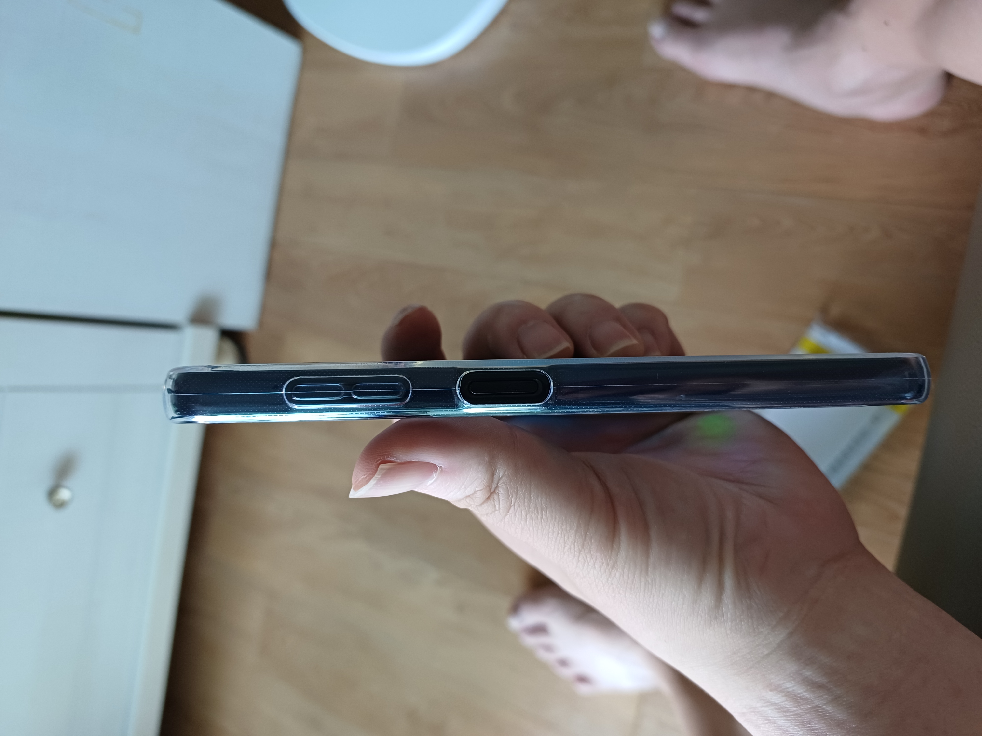 갤럭시 점프3 케이스 껴고 사이드 버튼