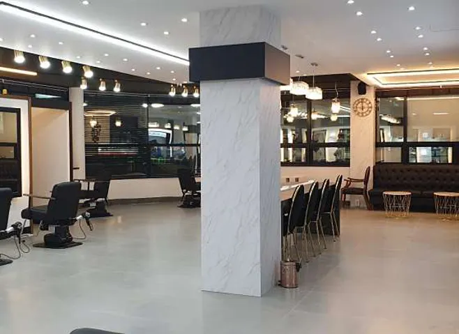 로이드밤 창원팔용점