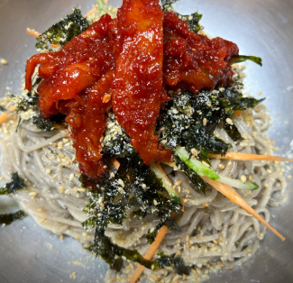 할매밥됩니까? 메밀피 김치만둣국 홍천 맛집 정보 