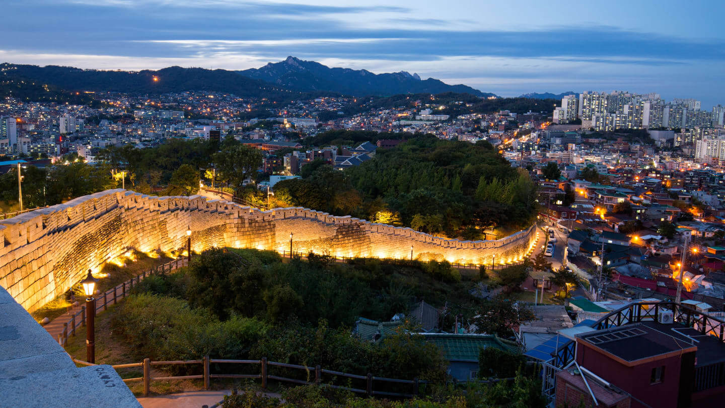 서산 해미읍성 야간 산책에서 마주하는 조용한 성곽의 결과 어둠 속에서 드러나는 공간의 의미