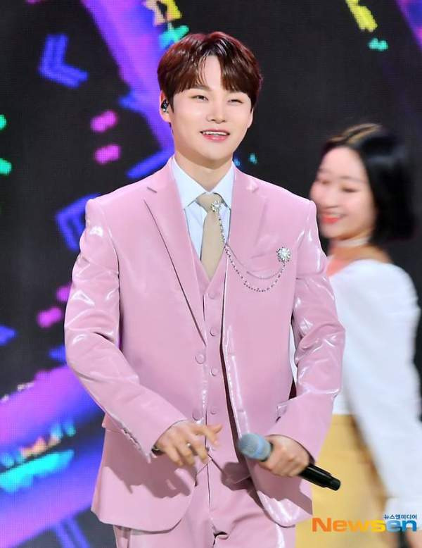 박서진 나이 프로필 고향 학력 성형 병역 가족사 근황 총정리 (2026년 최신판)