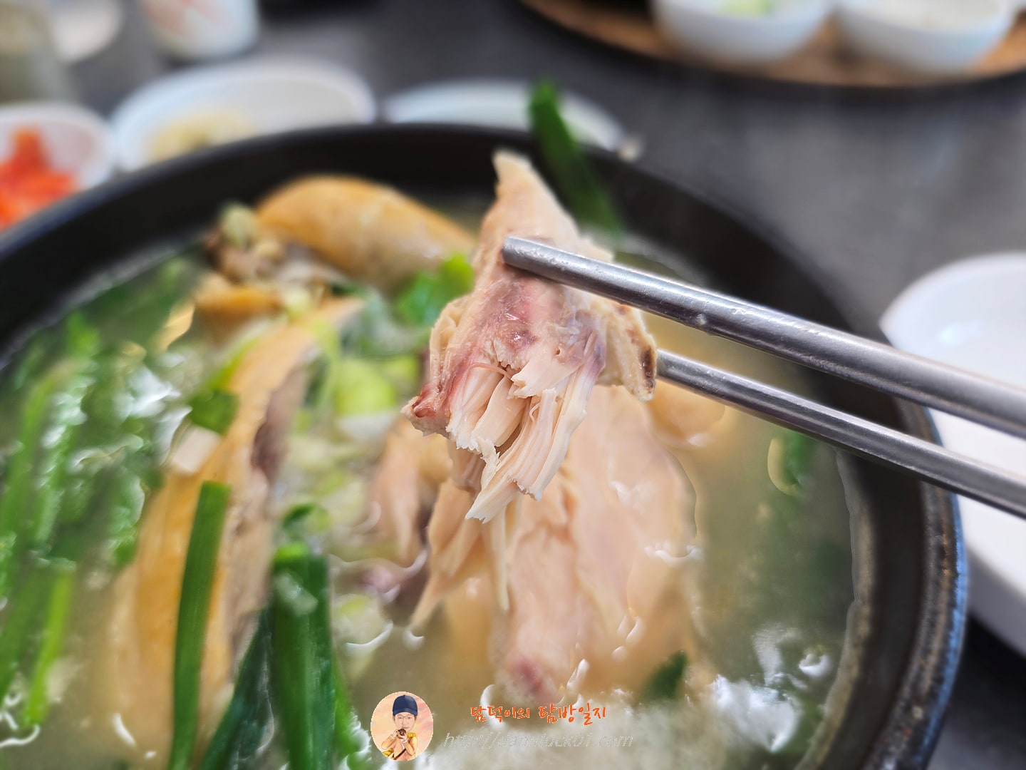 한상 뚝배기 삼계탕