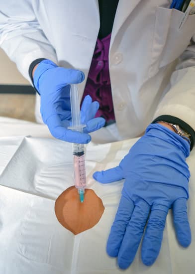 스테로이드 주사 (신경차단 주사, 경막외 주사) &ndash; 허리 통증 완화 &amp; 신경 염증 감소