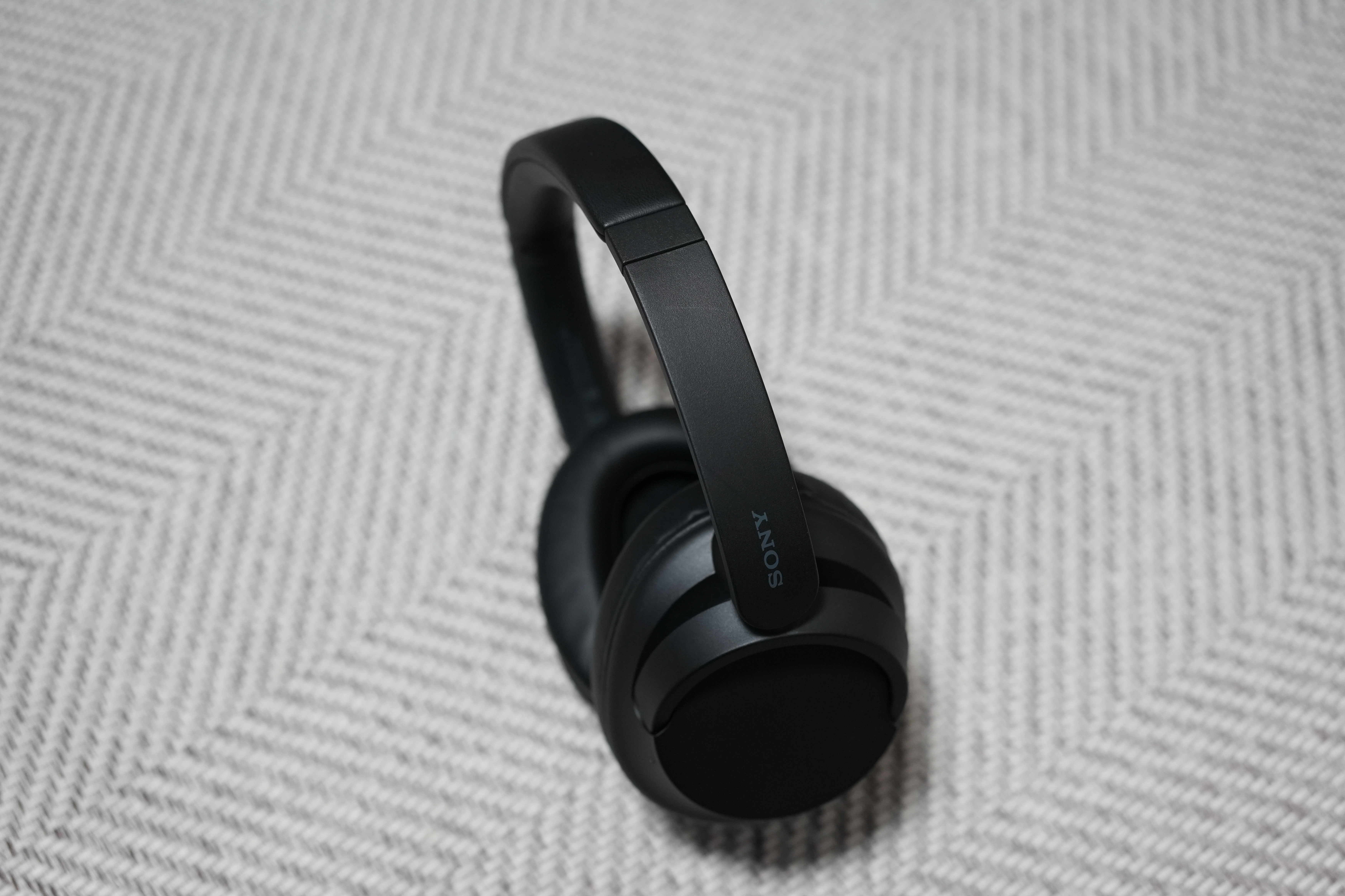 소니 헤드폰 WH-CH720N