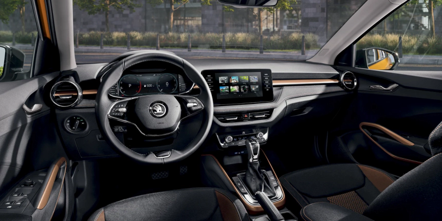 스코다 파비아 실내