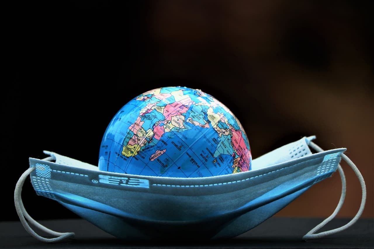 감염병의 역학적 특성 및 스펙트럼과 자연사, 유행은 무엇인가?