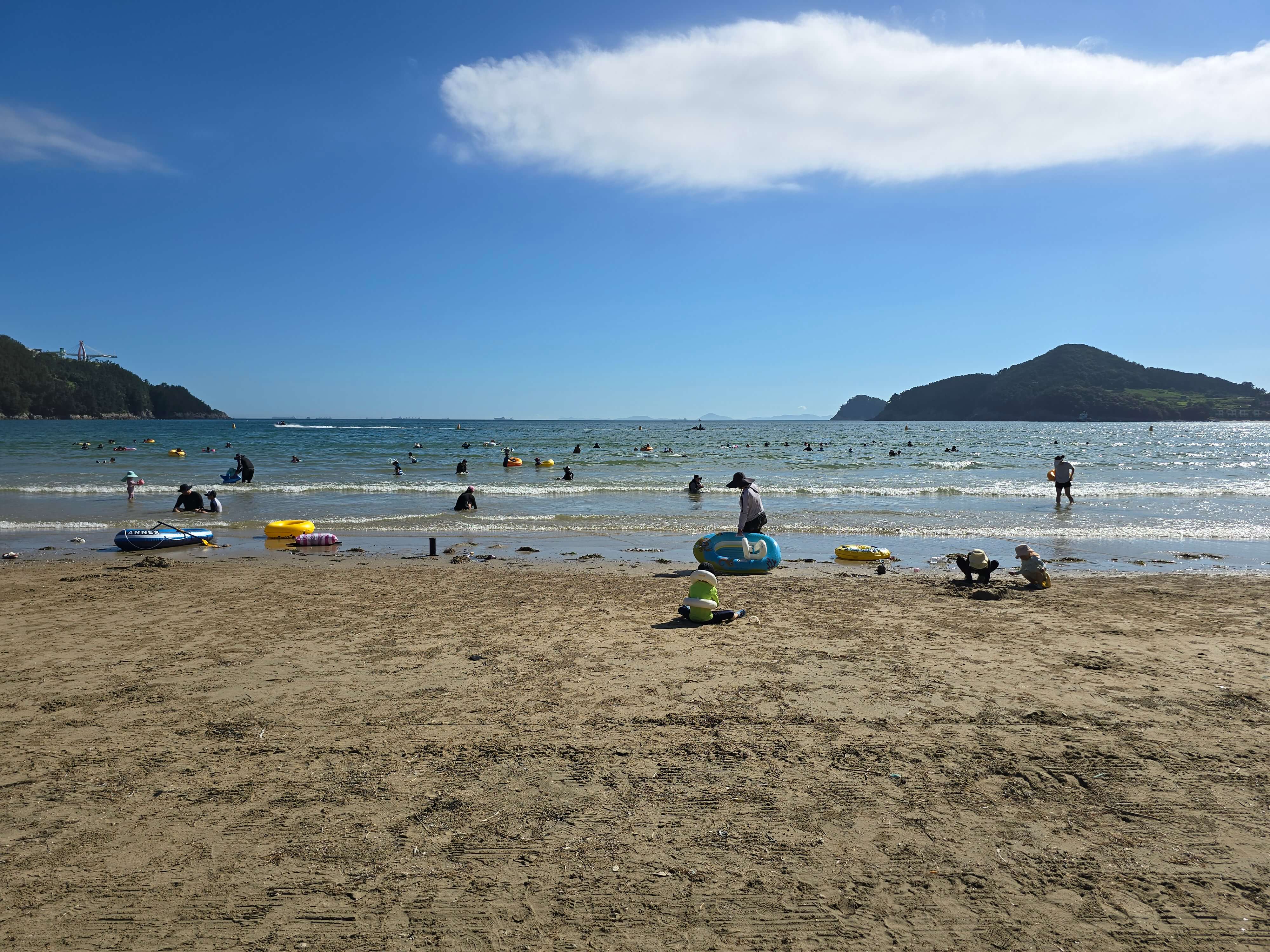 남해 송정솔바람해수욕장