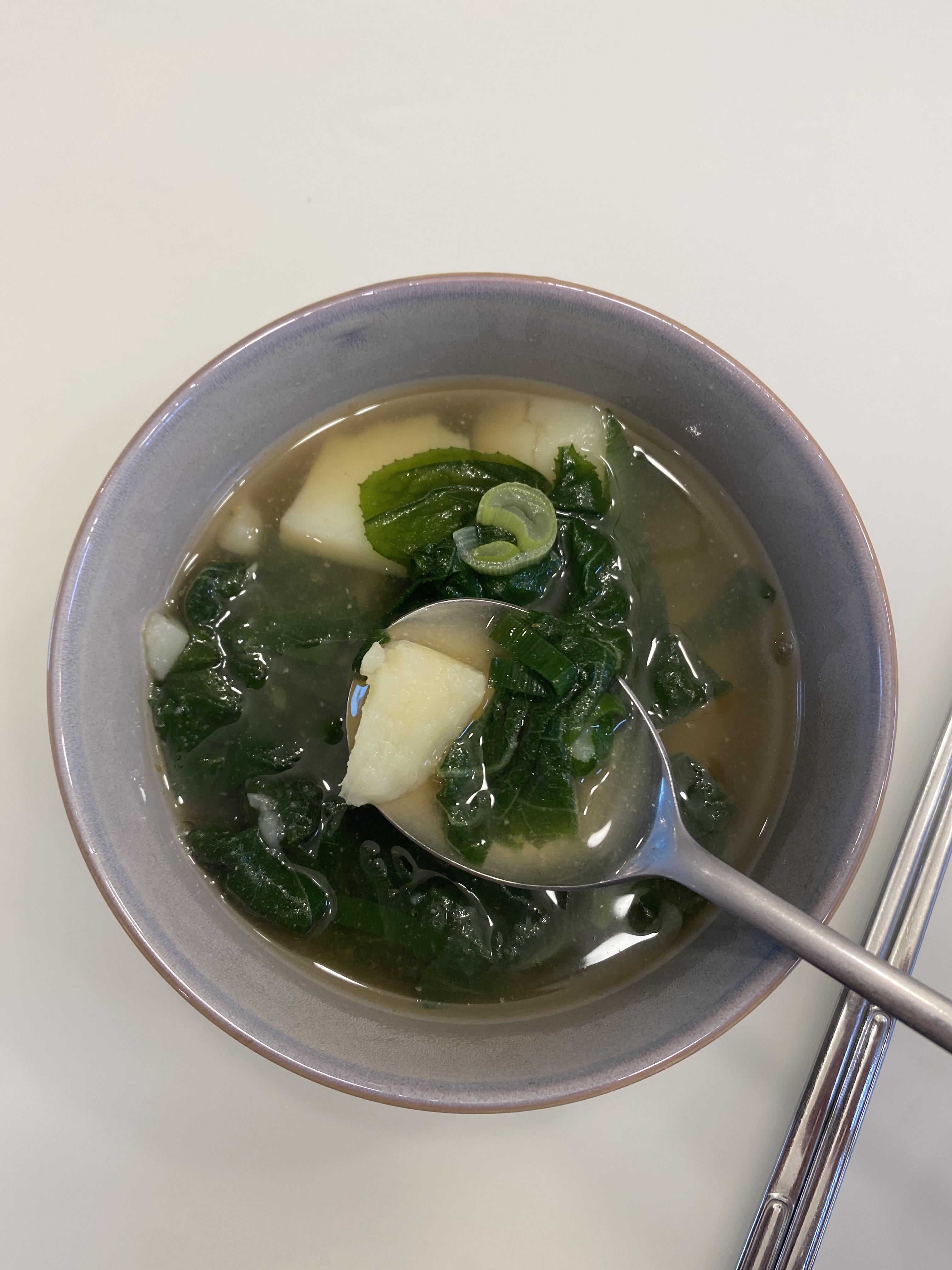 호박잎감자된장국