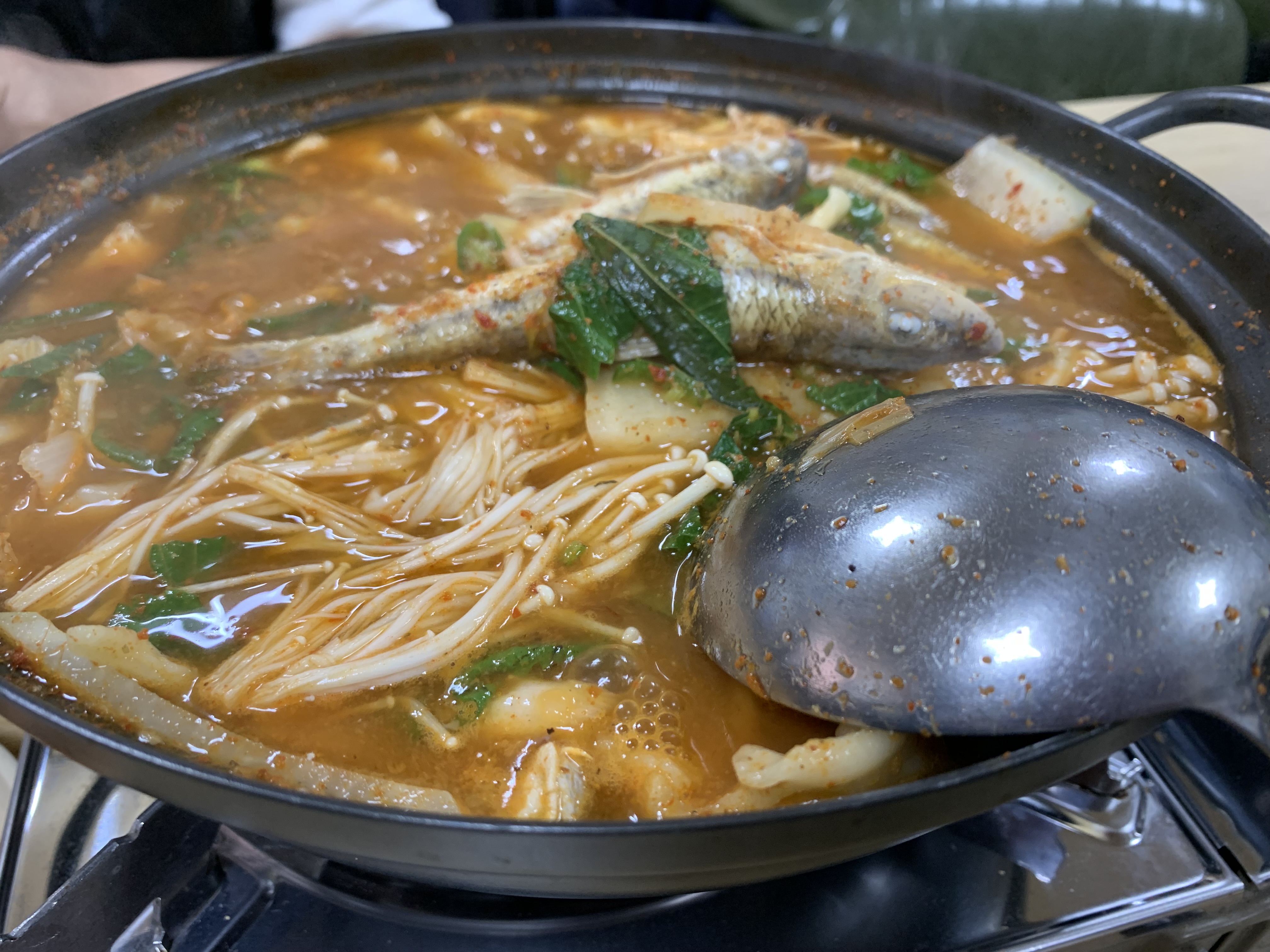 서여사네 민물매운탕 2인분