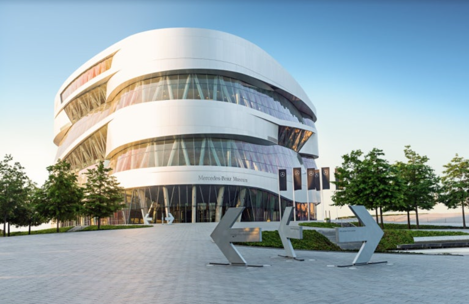 세계 유명 자동차 박물관 10곳: 자동차의 역사와 혁신을 만나는 여행